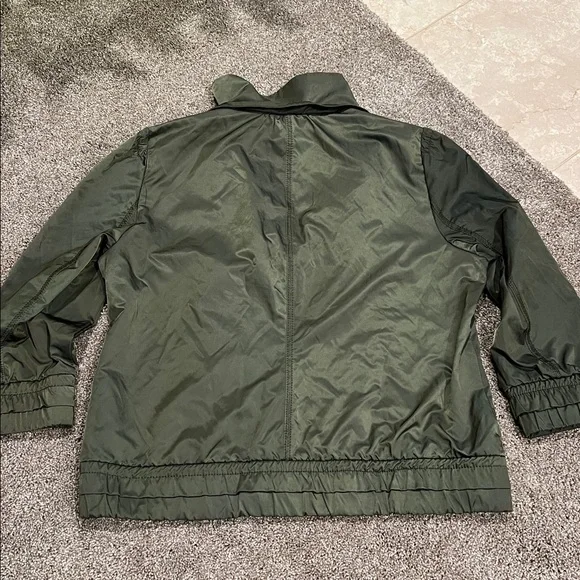 White House Black Market army green 3/4 sleeve jacket - Picture 7 of 9